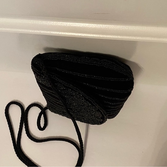 LA REGALE BAG VINTAGE SHOULDER CROSSBODY BLACK VELVET BEADED LONG STRAP FLAP - Picture 10 of 15